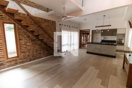 Sala e Cozinha de casa à venda com 3 quartos, 200m² em Piratininga, Niterói