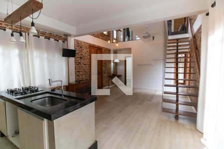 Sala e Cozinha de casa à venda com 3 quartos, 200m² em Piratininga, Niterói