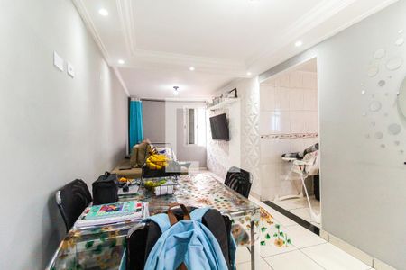 Sala de apartamento para alugar com 2 quartos, 60m² em Itaquera, São Paulo