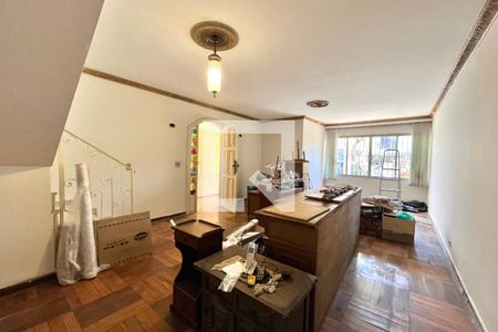 Sala de casa à venda com 3 quartos, 219m² em Planalto Paulista, São Paulo