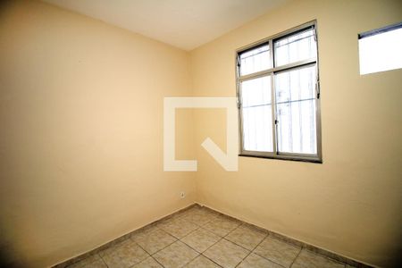 Quarto 2 de casa para alugar com 5 quartos, 206m² em Vila Kosmos, Rio de Janeiro