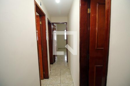 Sala - Corredor de casa para alugar com 5 quartos, 206m² em Vila Kosmos, Rio de Janeiro
