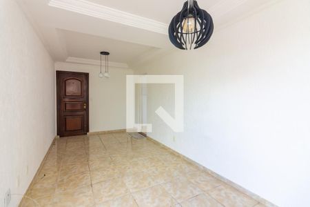 Sala de apartamento para alugar com 3 quartos, 65m² em Iapi, Osasco