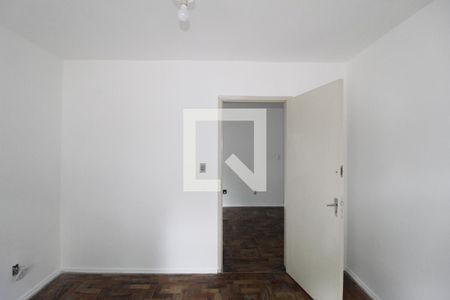 Quarto 1 de apartamento à venda com 1 quarto, 42m² em Vila Ipiranga, Porto Alegre