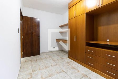 Quarto 1 de apartamento para alugar com 2 quartos, 70m² em Vila Liviero, São Paulo