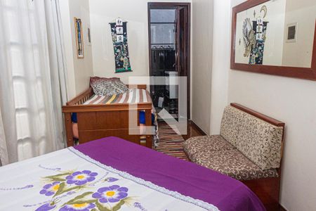 Suíte 1 de casa para alugar com 4 quartos, 220m² em Jardim Maria Rita, São Paulo