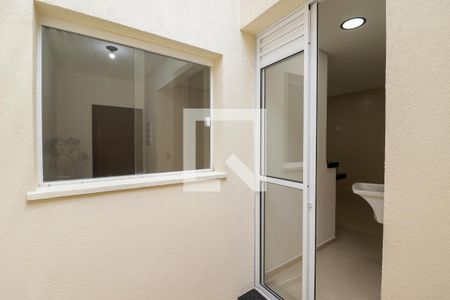 Sala/Cozinha/Área de Serviço de casa para alugar com 2 quartos, 50m² em Vila Espanhola, São Paulo