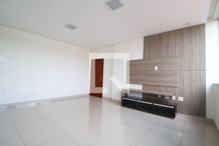 Sala de apartamento para alugar com 3 quartos, 160m² em Saraiva, Uberlândia