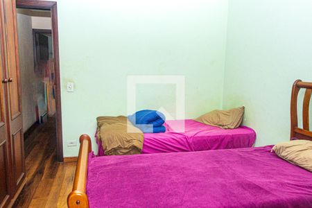 Quarto 2 de casa para alugar com 2 quartos, 70m² em Jardim Primavera, São Paulo