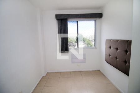 Quarto 1 de apartamento para alugar com 2 quartos, 35m² em Del Castilho, Rio de Janeiro