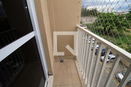 Varanda de apartamento para alugar com 2 quartos, 35m² em Del Castilho, Rio de Janeiro