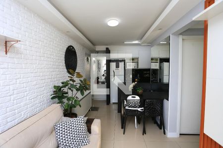 Sala  de apartamento à venda com 2 quartos, 43m² em Jardim das Palmas, São Paulo