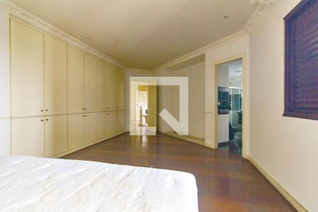 Apartamento à venda com 3 quartos, 266m² em Jardim Avelino, São Paulo