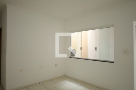 Sala de casa para alugar com 2 quartos, 100m² em Parque Savoy City, São Paulo