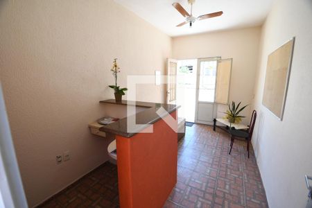 Sala de casa para alugar com 8 quartos, 173m² em Jardim Santa Genebra, Campinas