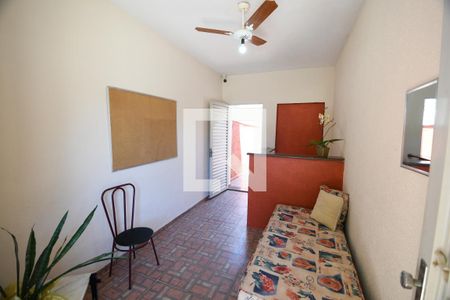 Sala de casa para alugar com 8 quartos, 173m² em Jardim Santa Genebra, Campinas