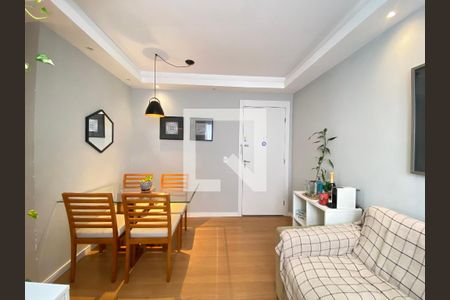 Sala de apartamento à venda com 3 quartos, 43m² em Piedade, Rio de Janeiro