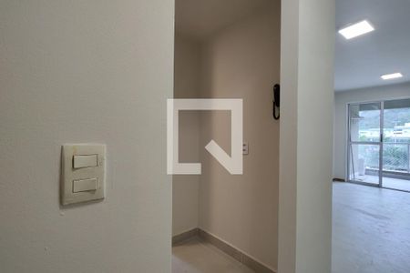 Sala de apartamento para alugar com 3 quartos, 69m² em Jacarepaguá, Rio de Janeiro