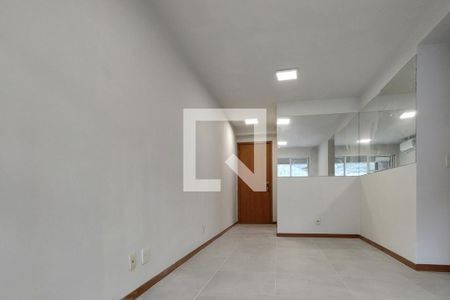 Sala de apartamento para alugar com 3 quartos, 69m² em Jacarepaguá, Rio de Janeiro