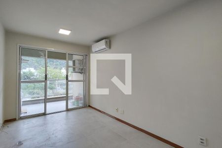 Sala de apartamento para alugar com 3 quartos, 69m² em Jacarepaguá, Rio de Janeiro