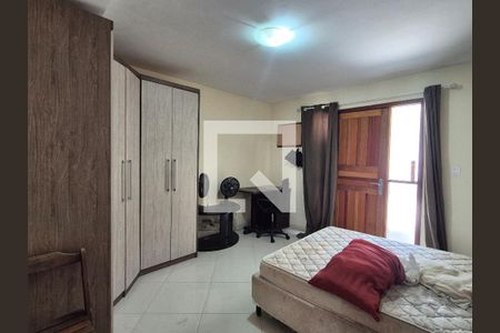 Suíte de casa de condomínio para alugar com 2 quartos, 120m² em Vargem Grande, Rio de Janeiro