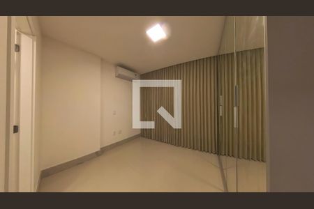 Quarto Suíte de apartamento para alugar com 2 quartos, 72m² em Noroeste, Brasília