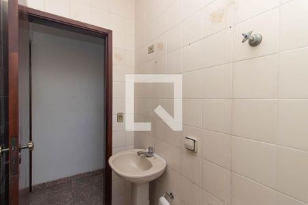 Banheiro 1 de casa para alugar com 2 quartos, 132m² em Vila Irmaos Arnoni, São Paulo