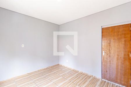 Quarto de casa para alugar com 1 quarto, 180m² em Vila Veloso, Carapicuíba