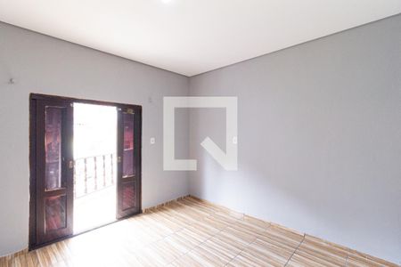 Quarto de casa para alugar com 1 quarto, 180m² em Vila Veloso, Carapicuíba