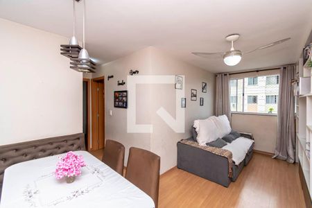 Sala de apartamento para alugar com 2 quartos, 53m² em Colégio, Rio de Janeiro