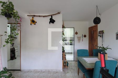 Sala de apartamento à venda com 3 quartos, 66m² em Guarani, Belo Horizonte