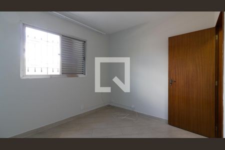 Quarto 1 de casa à venda com 3 quartos, 300m² em Jardim Laone, São Paulo