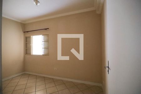 Quarto 1 de casa para alugar com 2 quartos, 85m² em Jardim Peri, São Paulo