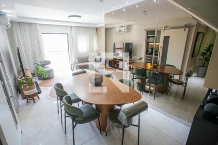 Sala de apartamento à venda com 3 quartos, 164m² em Taquara, Rio de Janeiro