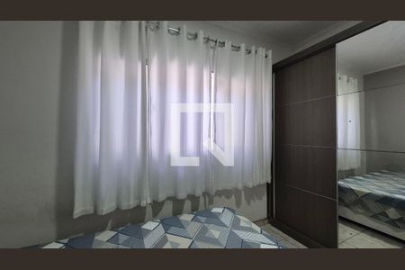 Quarto de casa para alugar com 2 quartos, 132m² em Parque Oratório, Santo André