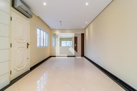 Casa à venda com 3 quartos, 220m² em Jardim Caravelas, São Paulo