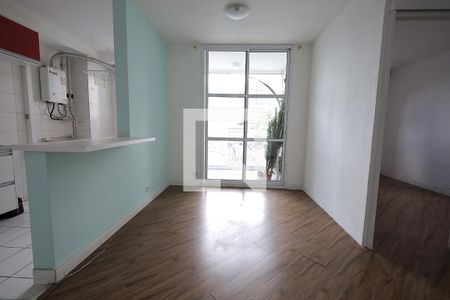 Sala de apartamento à venda com 2 quartos, 64m² em Jardim, Santo André