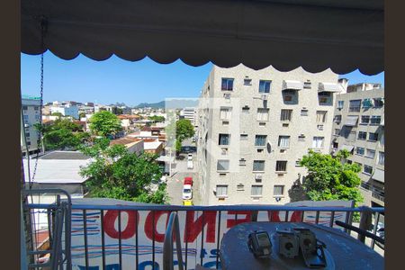 Apartamento para alugar com 2 quartos, 64m² em Taquara, Rio de Janeiro