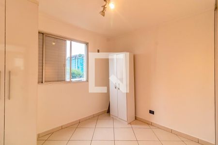 Quarto 1 de apartamento para alugar com 2 quartos, 72m² em Vila Guarani, São Paulo