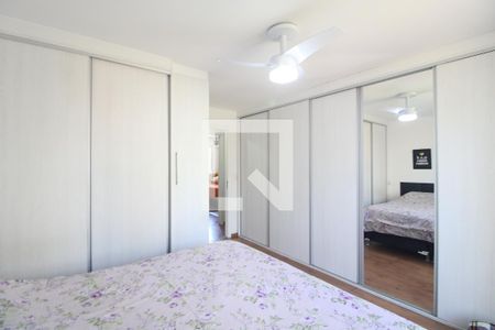 Suíte de casa de condomínio à venda com 3 quartos, 170m² em Vila Sofia, São Paulo