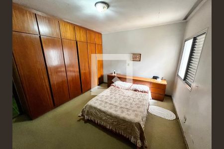 Quarto Suíte de casa para alugar com 3 quartos, 225m² em Vila Ester (zona Norte), São Paulo