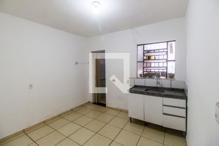 Cozinha de casa para alugar com 1 quarto, 34m² em Jardim dos Camargos, Barueri