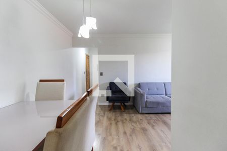 Sala de apartamento à venda com 3 quartos, 70m² em Itaquera, São Paulo