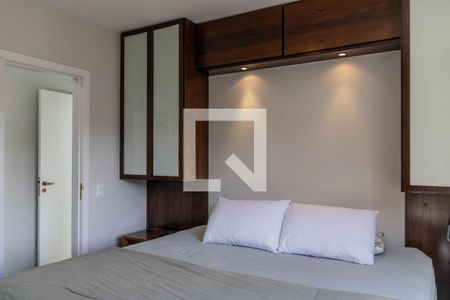 Suíte de apartamento à venda com 3 quartos, 212m² em Buritis, Belo Horizonte