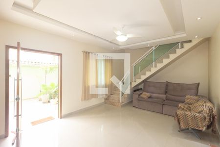 Sala de casa para alugar com 3 quartos, 200m² em Campo Grande, Rio de Janeiro