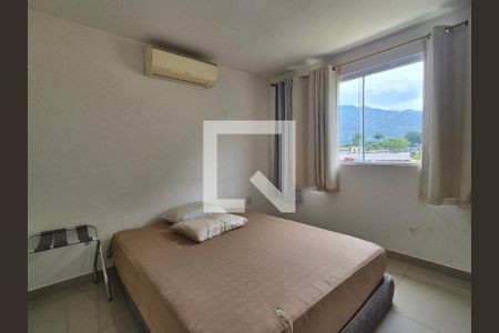 Suíte 1 de casa de condomínio para alugar com 3 quartos, 190m² em Vargem Pequena, Rio de Janeiro