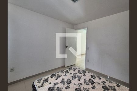 Quarto de casa de condomínio para alugar com 3 quartos, 190m² em Vargem Pequena, Rio de Janeiro