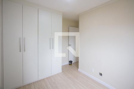 Quarto 1 de apartamento para alugar com 2 quartos, 47m² em Jardim São Luís, São Paulo