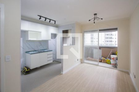 Sala de apartamento para alugar com 2 quartos, 47m² em Jardim São Luís, São Paulo