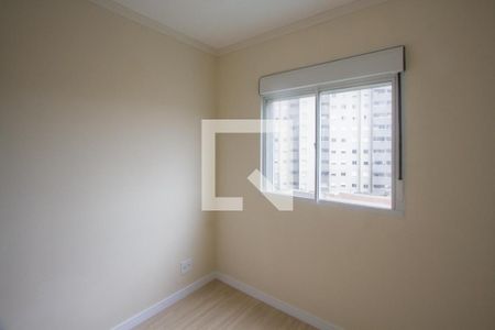 Quarto 2 de apartamento para alugar com 2 quartos, 47m² em Jardim São Luís, São Paulo